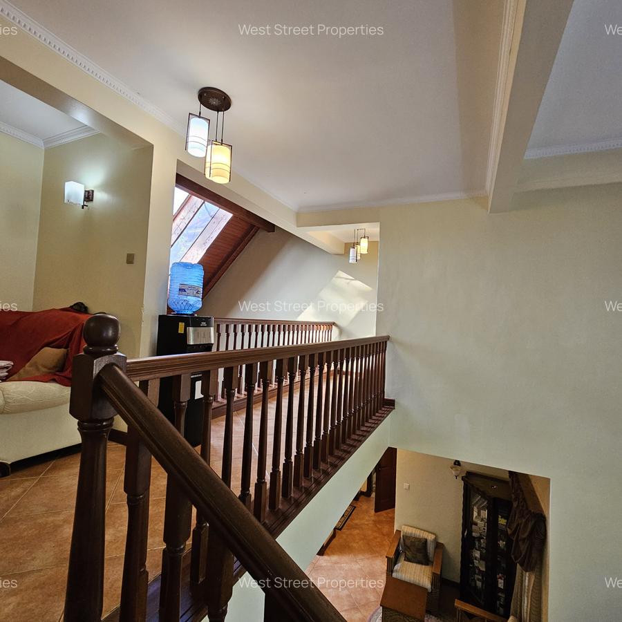 6 Bed Townhouse with En Suite at Karen - 7