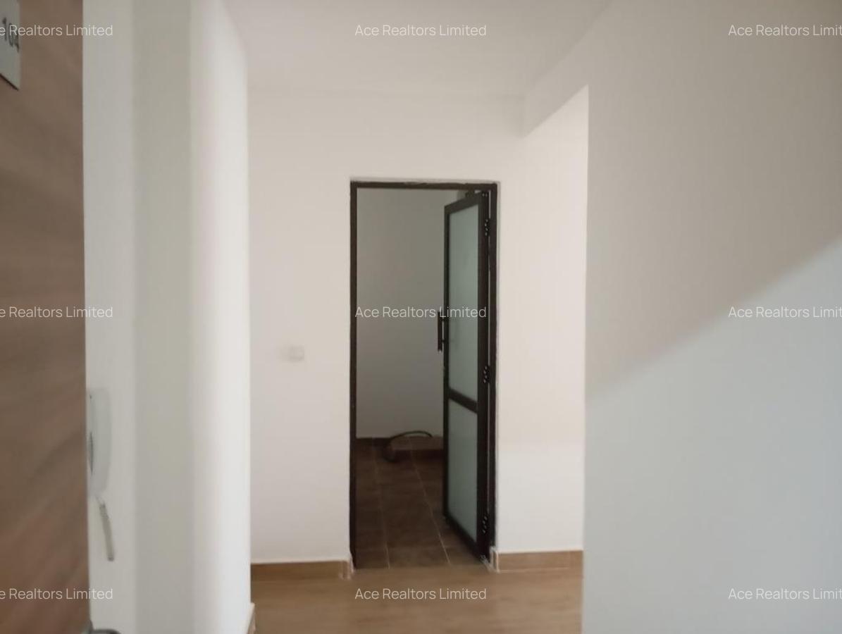 2 Bed Apartment with En Suite at Kilimani Estate Nairobi - 3