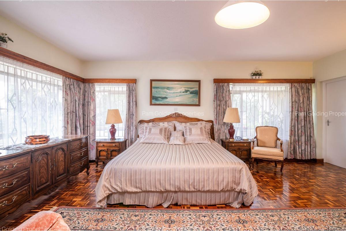 4 Bed Townhouse with En Suite in Loresho - 16