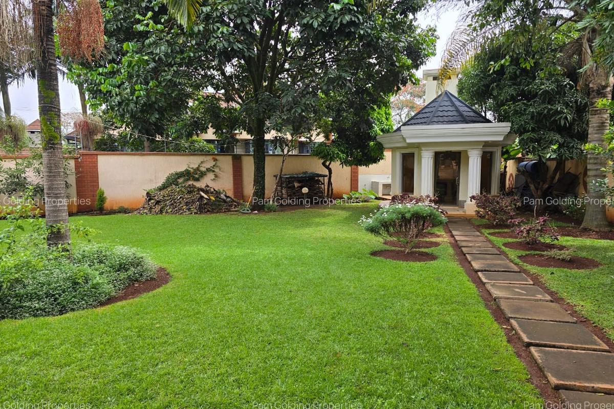 5 Bed House in Runda - 7