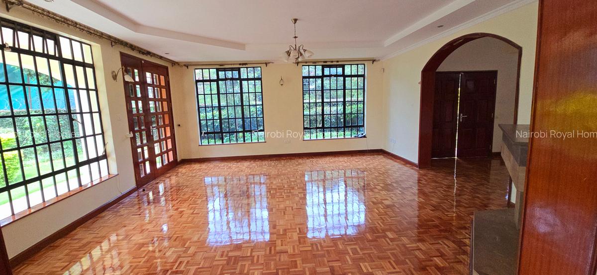 4 Bed Townhouse with En Suite at Lavington Green - 12