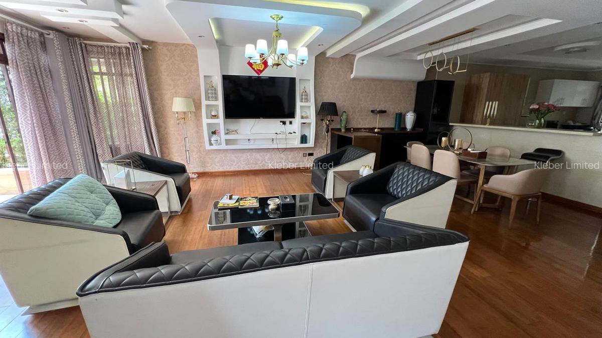 5 Bed Villa with En Suite in Lavington - 2