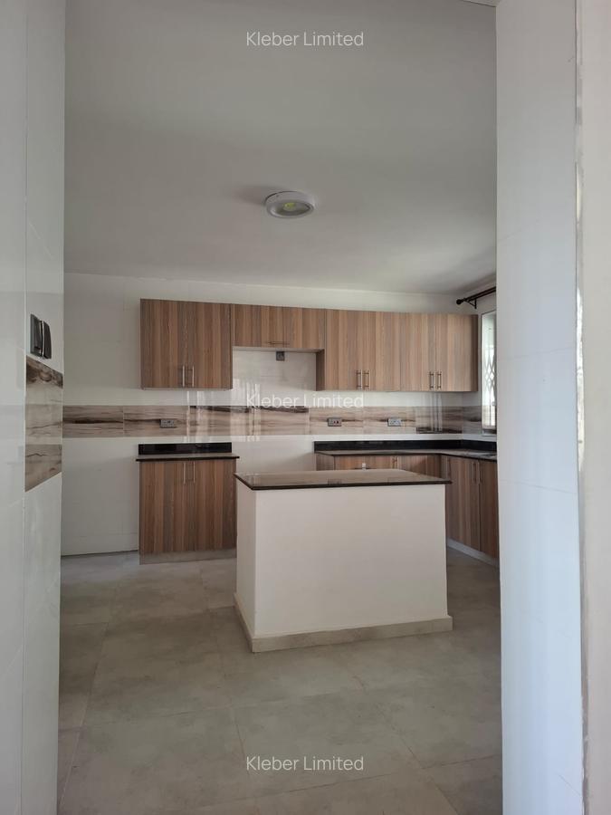 4 Bed House with En Suite in Rironi - 17