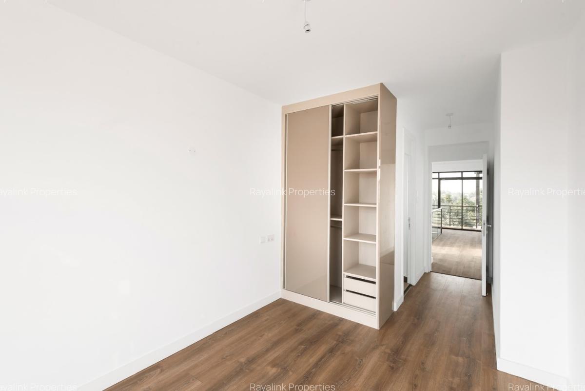 4 Bed Townhouse with En Suite at Loresho Ridge - 12