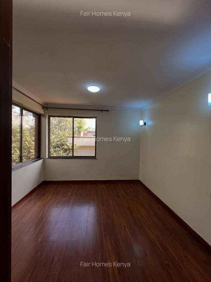 5 Bed Townhouse with En Suite at Chalbi Drive - 7