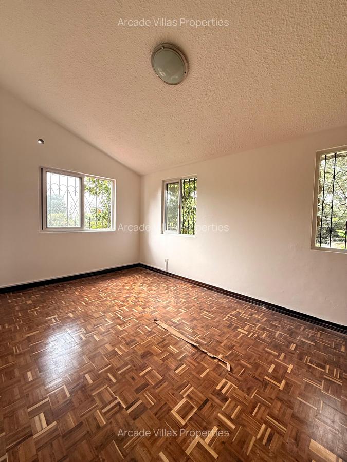 4 Bed House with Staff Quarters in Kileleshwa - 6