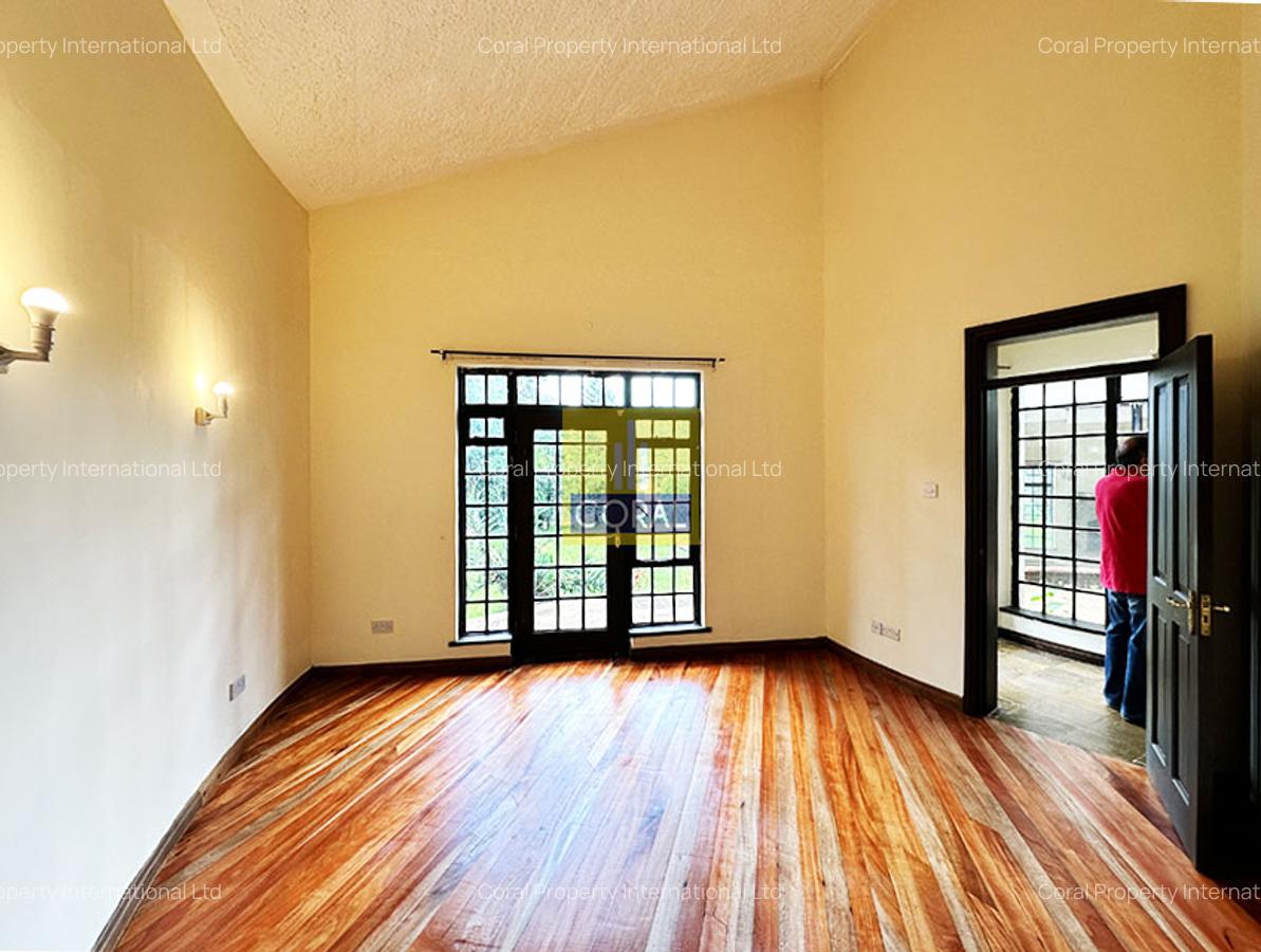 2 Bed House in Runda - 11