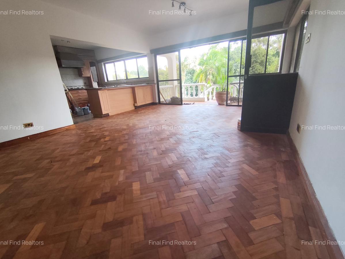 2 Bed House with En Suite in Nyari - 5