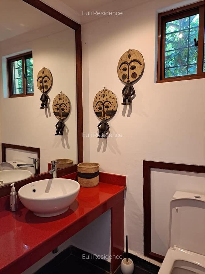 3 Bed House with En Suite at Tchui Rd - 10