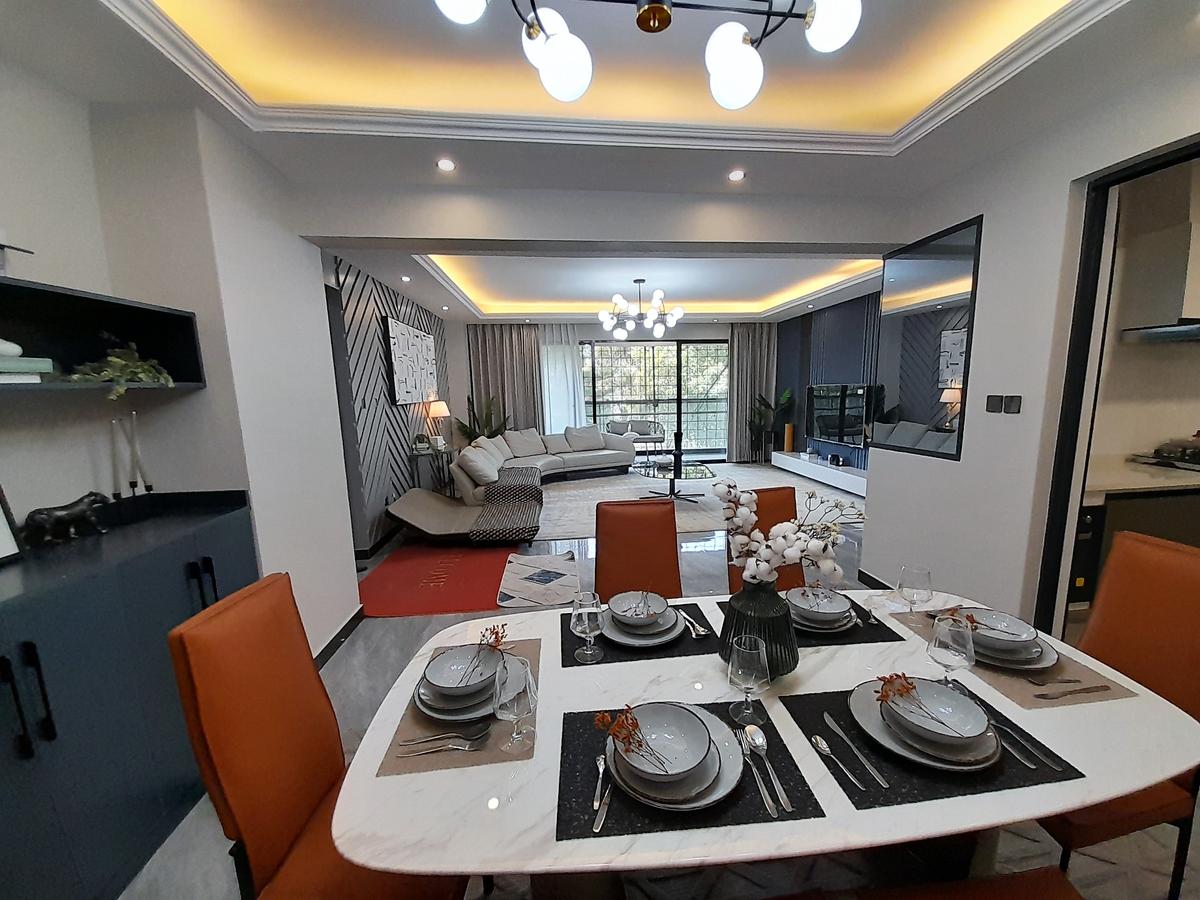 3 Bed Apartment with En Suite at Othaya Road - 5