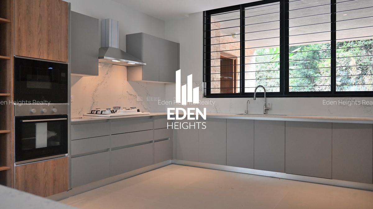 4 Bed Townhouse with En Suite in Loresho - 5