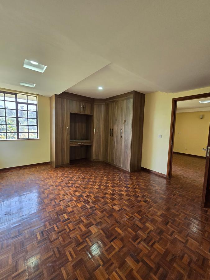 4 Bed House with En Suite at Kitisuru Ridge - 16