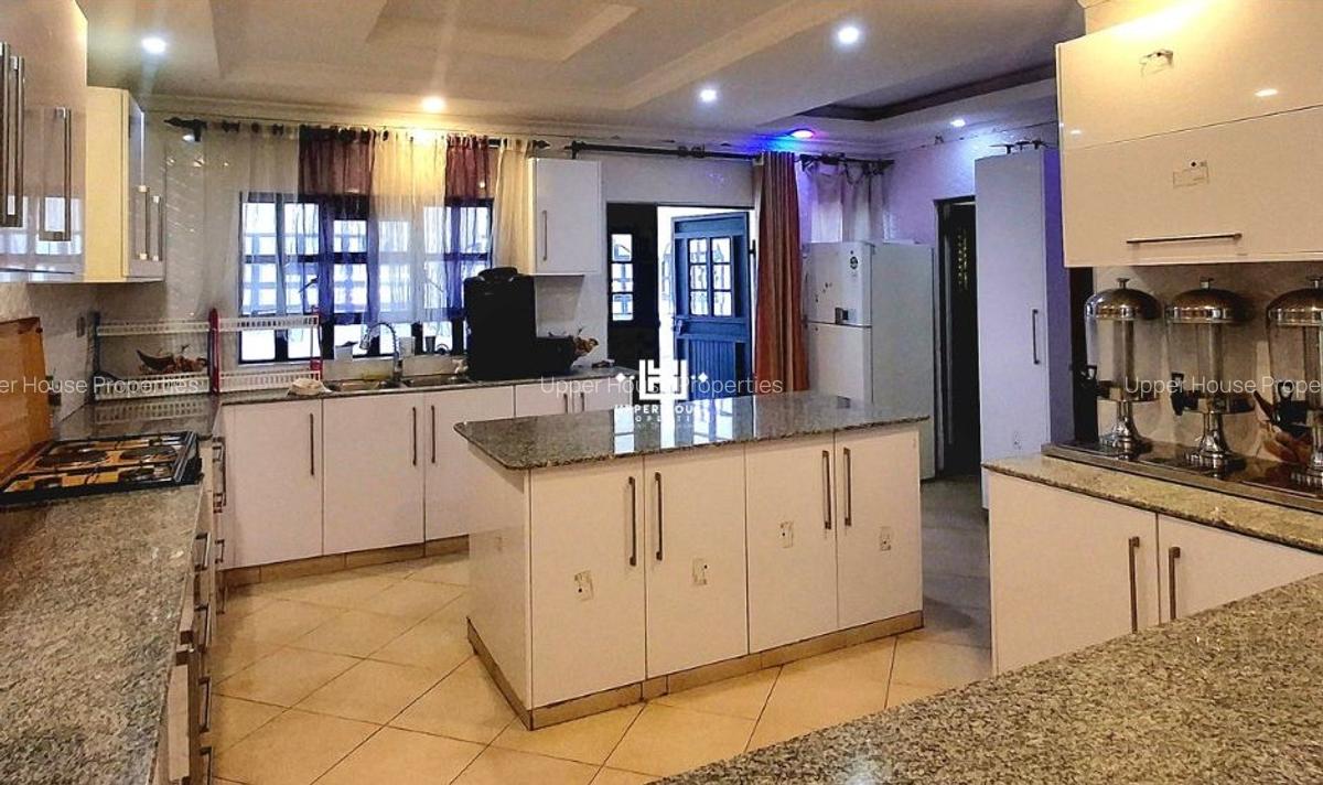 4 Bed House with En Suite at Kwa Huku - 3