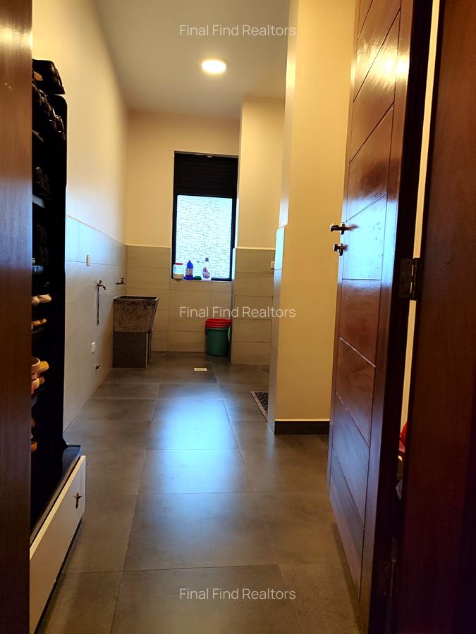 7 Bed House with En Suite in Ruiru - 14