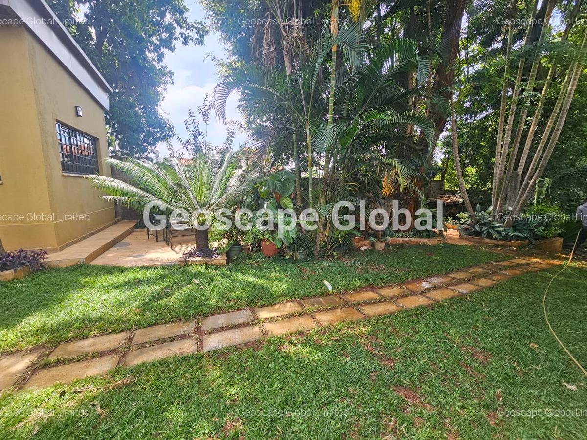 2 Bed House with En Suite in Runda - 9