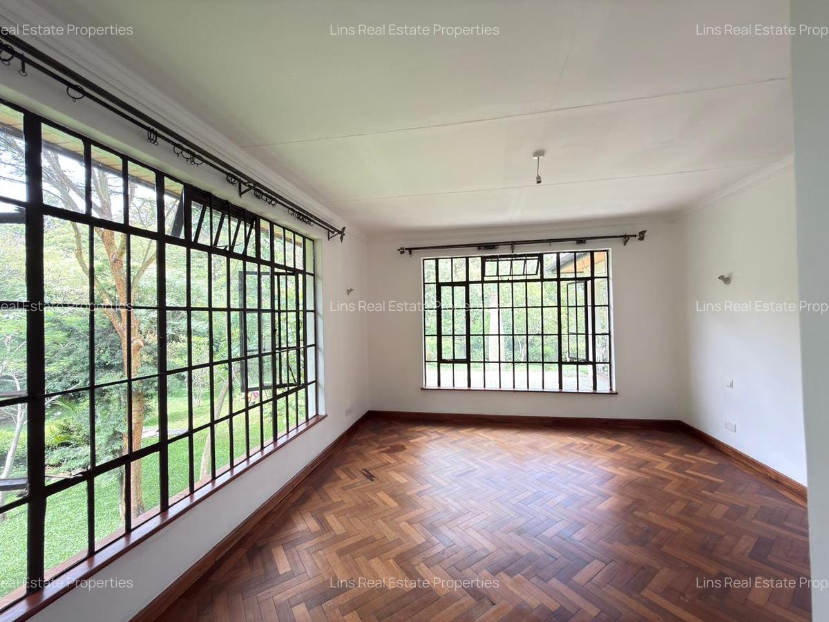 4 Bed House with En Suite in Karen - 10