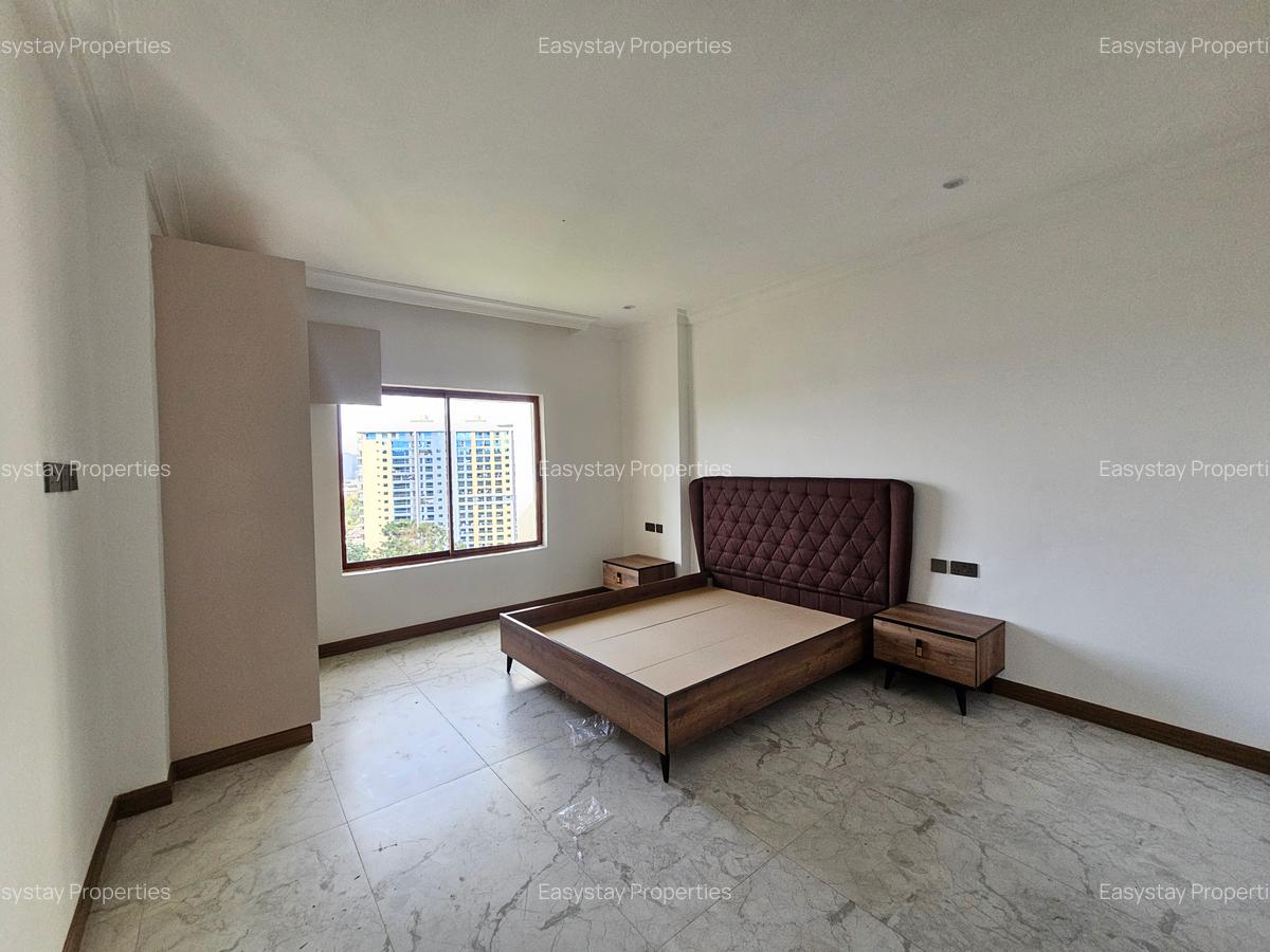3 Bed Apartment with En Suite in Kileleshwa - 5