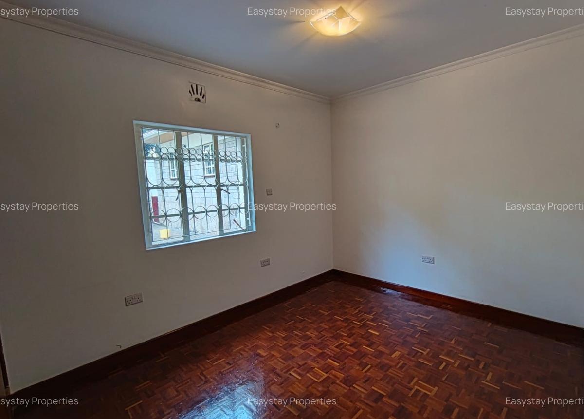 4 Bed House with En Suite in Kitisuru - 8