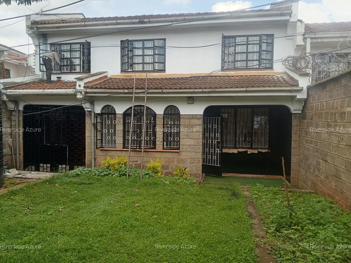4 Bed Townhouse with En Suite at Westlands - 1