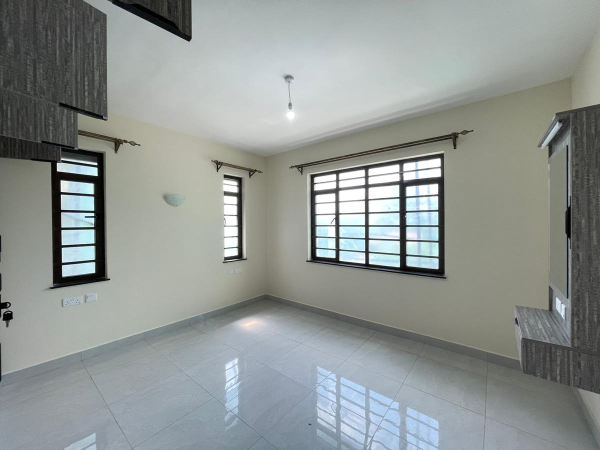 3 Bed Apartment in Langata - 6