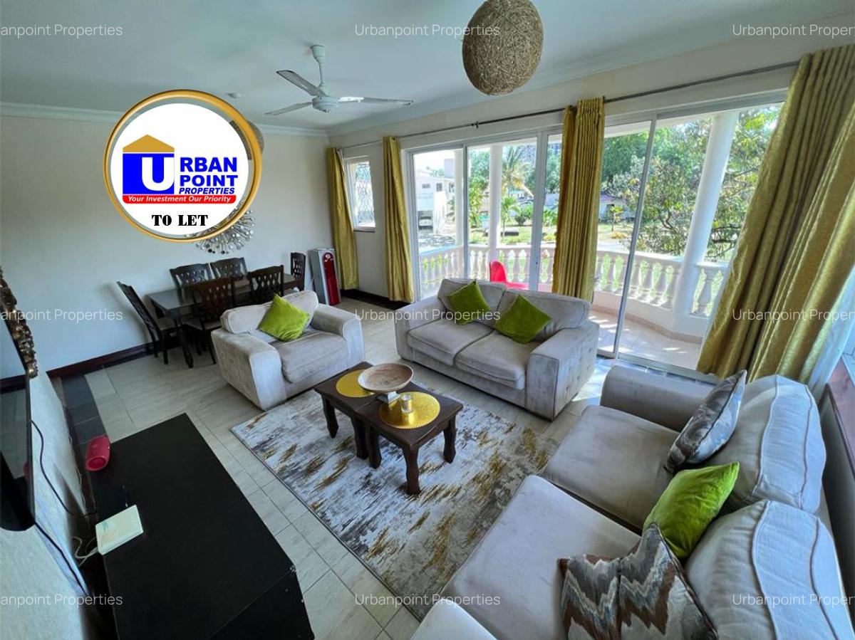 Serviced 2 Bed Apartment with En Suite in Nyali Area - 15