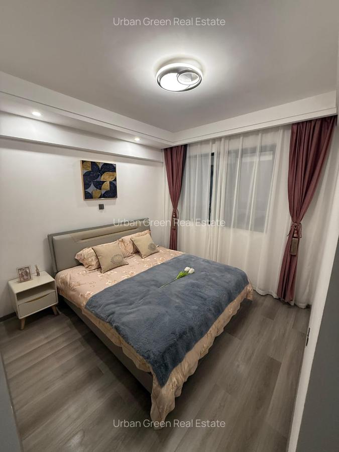 2 Bed Apartment with En Suite in Lavington - 7