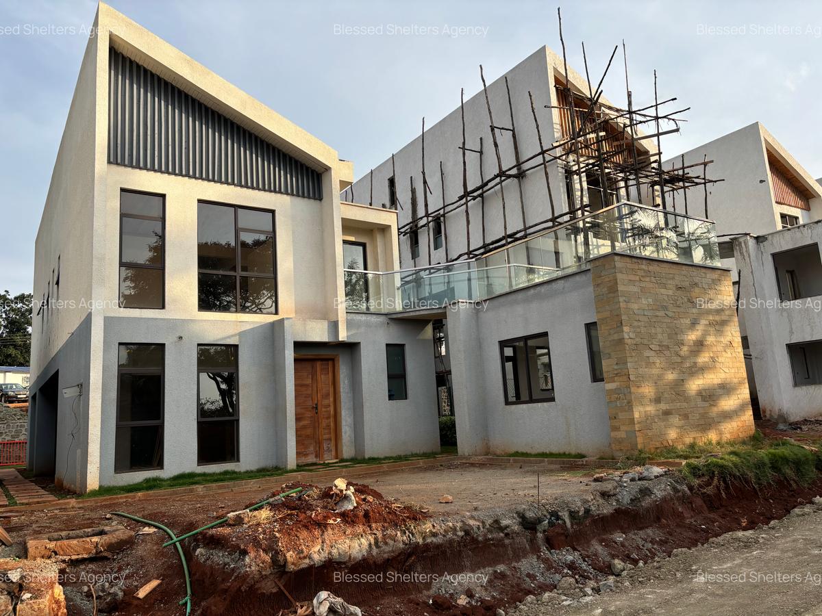 4 Bed Villa with En Suite in Kiambu Road - 12