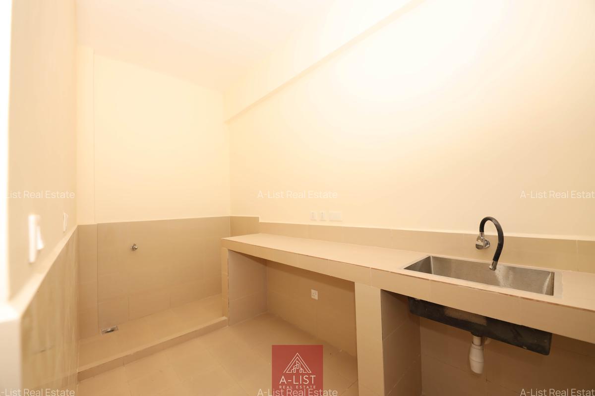 2 Bed Apartment with En Suite at Githuri Road - 11