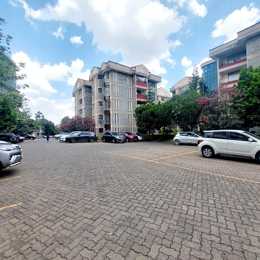 3 Bed Apartment with En Suite at Mandera Road - 1