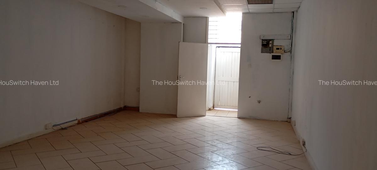 Shop with Backup Generator at 06 Parklands Road - 3