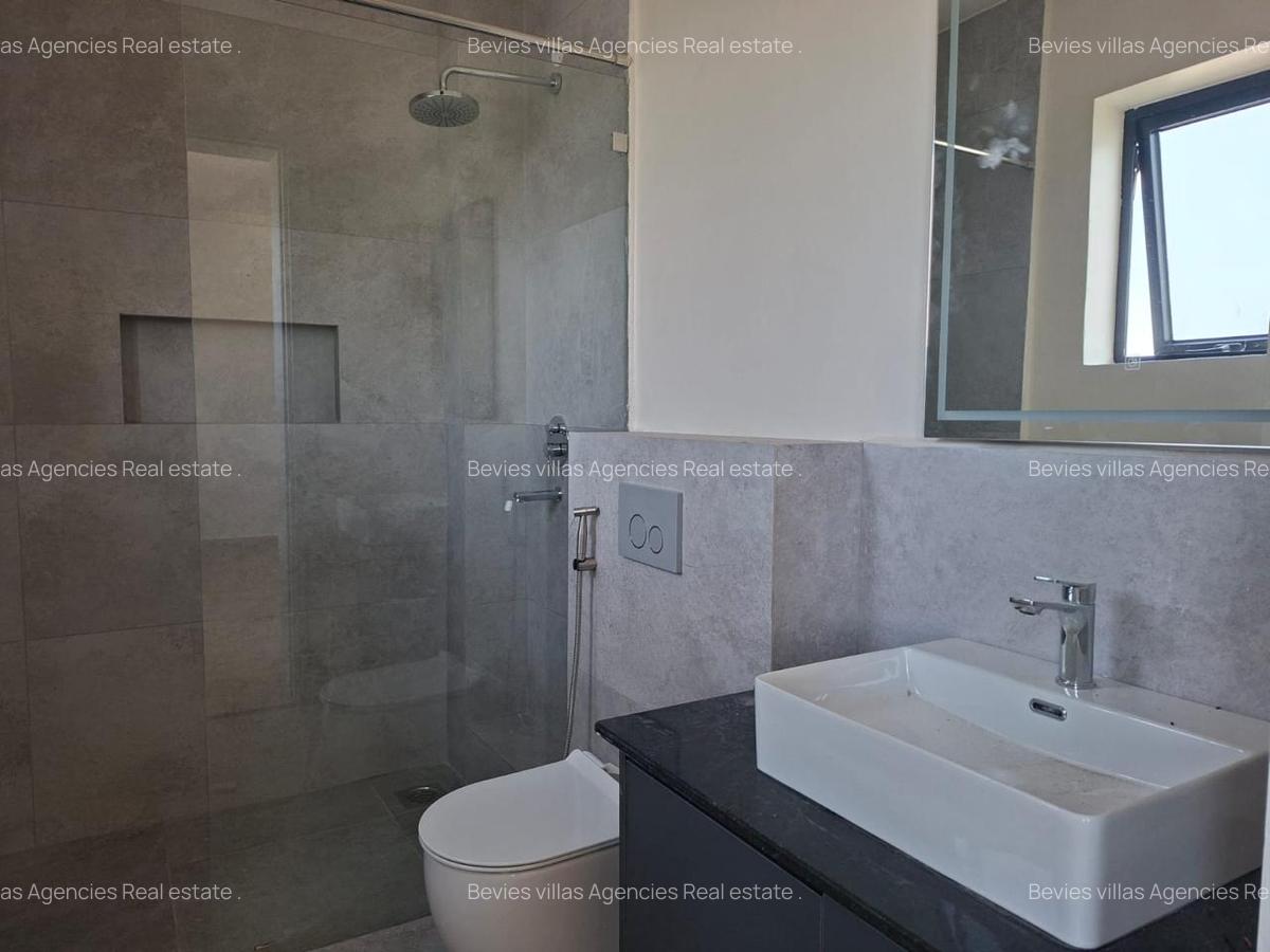 3 Bed Apartment with En Suite at General Mathenge - 12