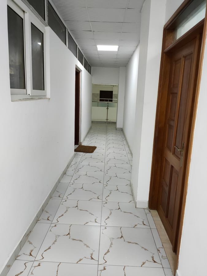 Office with Lift in Nyali Area - 6