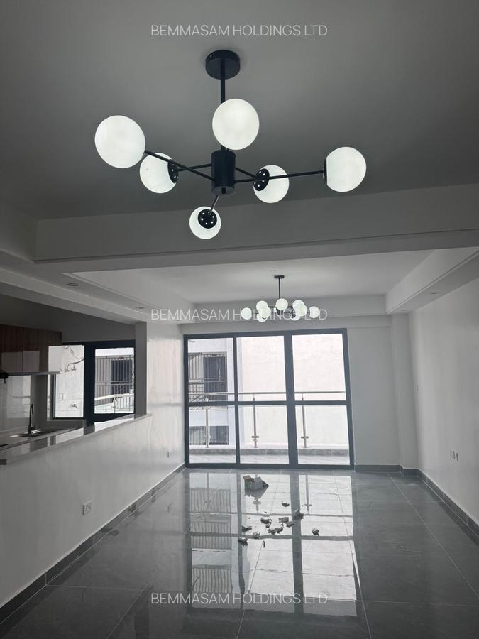 3 Bed Apartment with En Suite at Riverside - 3