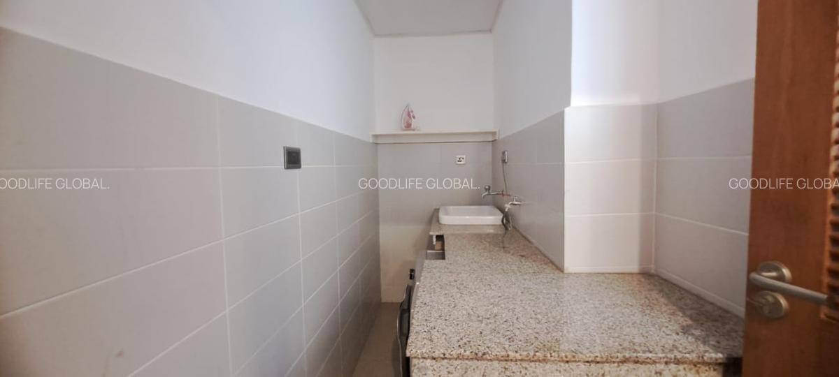 2 Bed Apartment with En Suite at Kileleshwa - 18