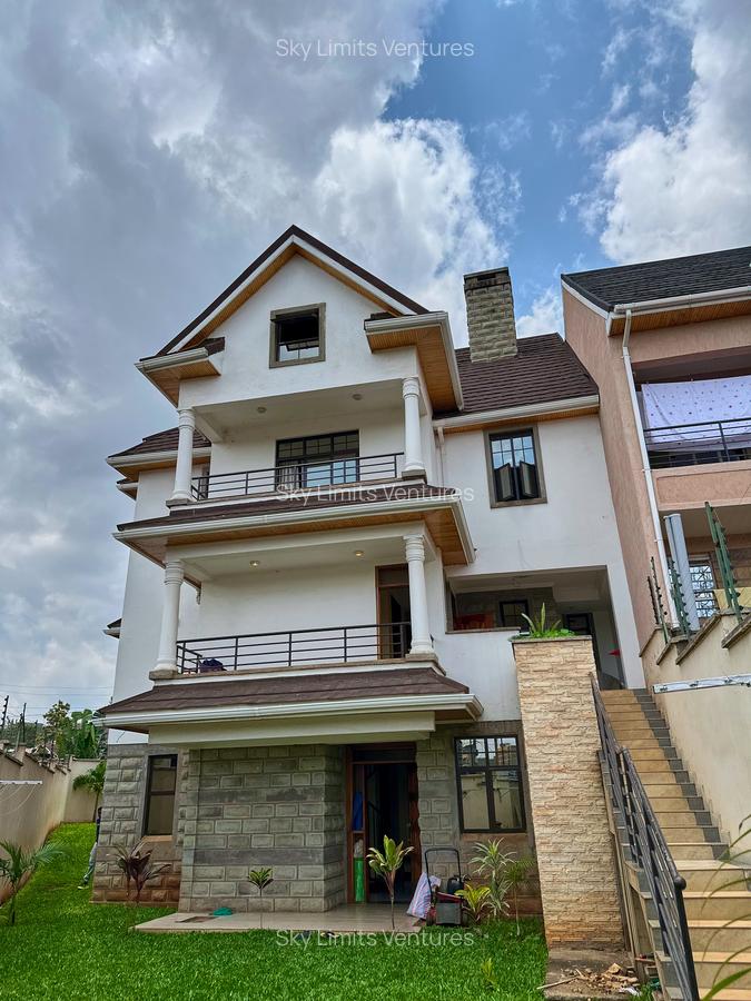 6 Bed House with En Suite at Membley Estate - 16