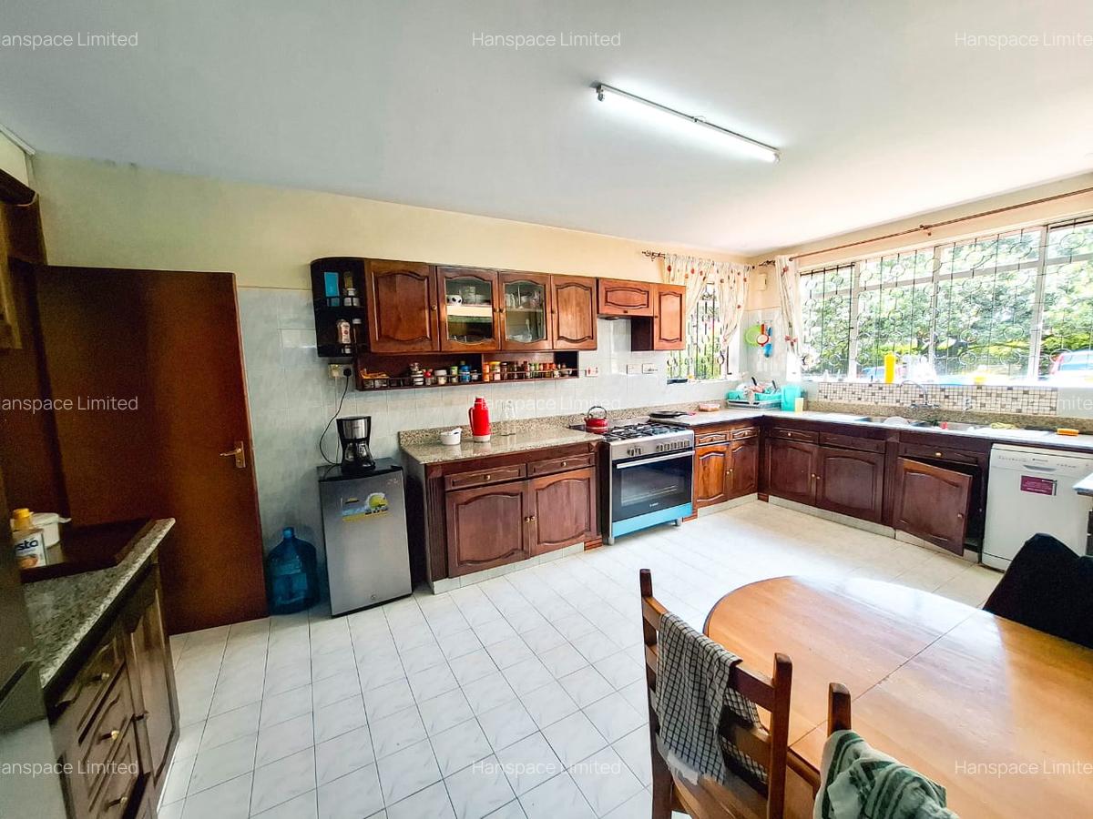 4 Bed Villa with En Suite in Loresho - 9