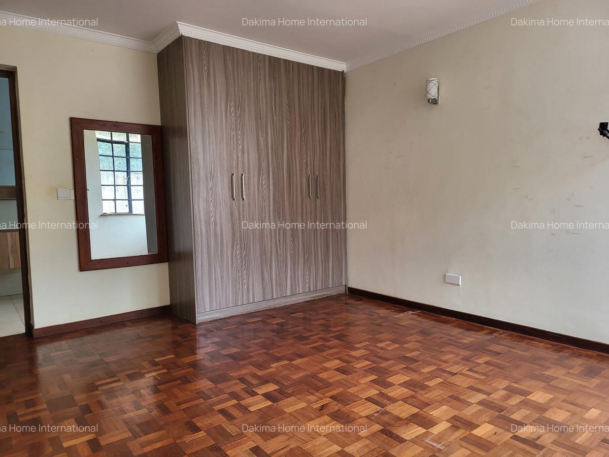 4 Bed Townhouse with En Suite in Kitisuru - 7