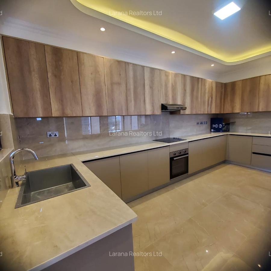 2 Bed Apartment with En Suite at Brookside Dr - 2