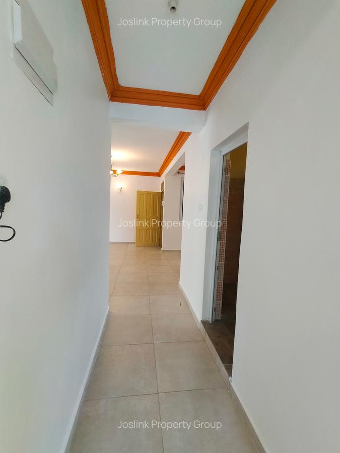 3 Bed Apartment with En Suite in Nyali Area - 12