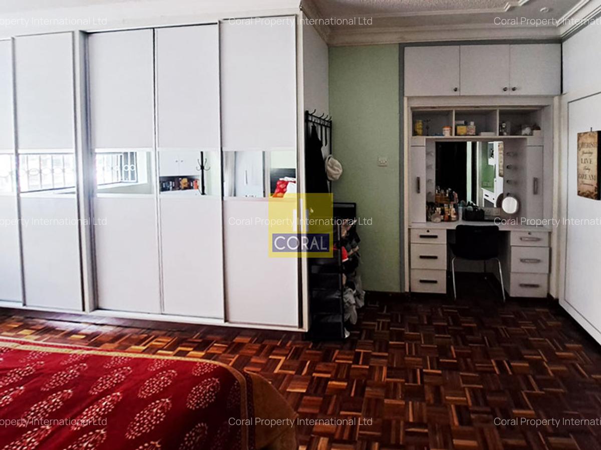 3 Bed Apartment with En Suite in Westlands Area - 17