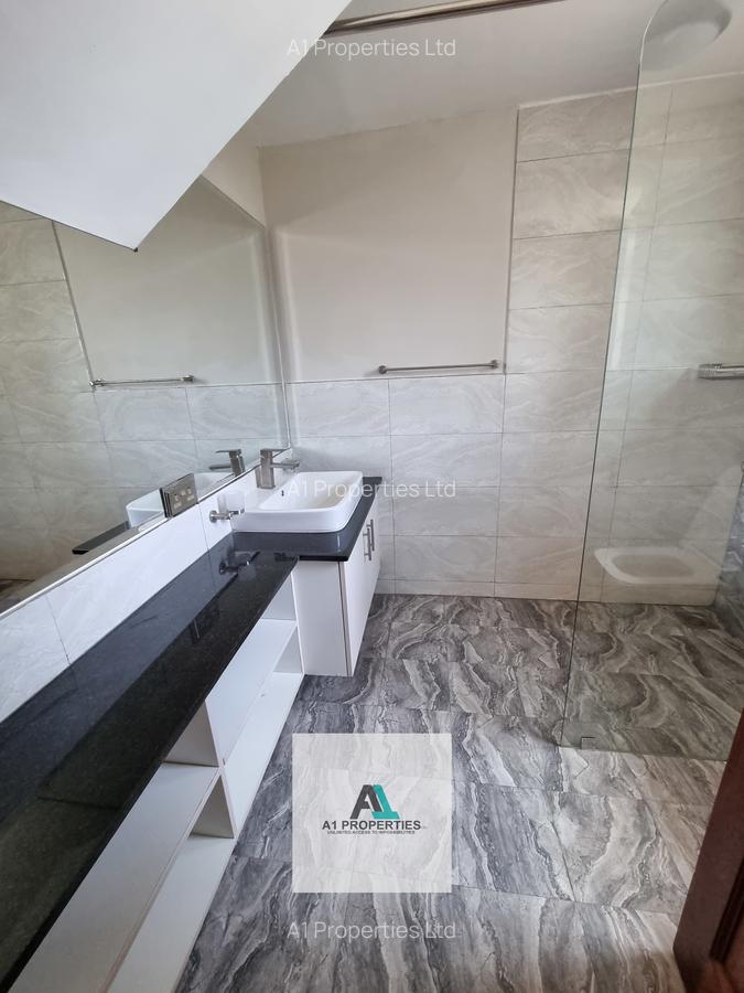 Furnished 4 Bed Apartment with En Suite in Riverside - 7