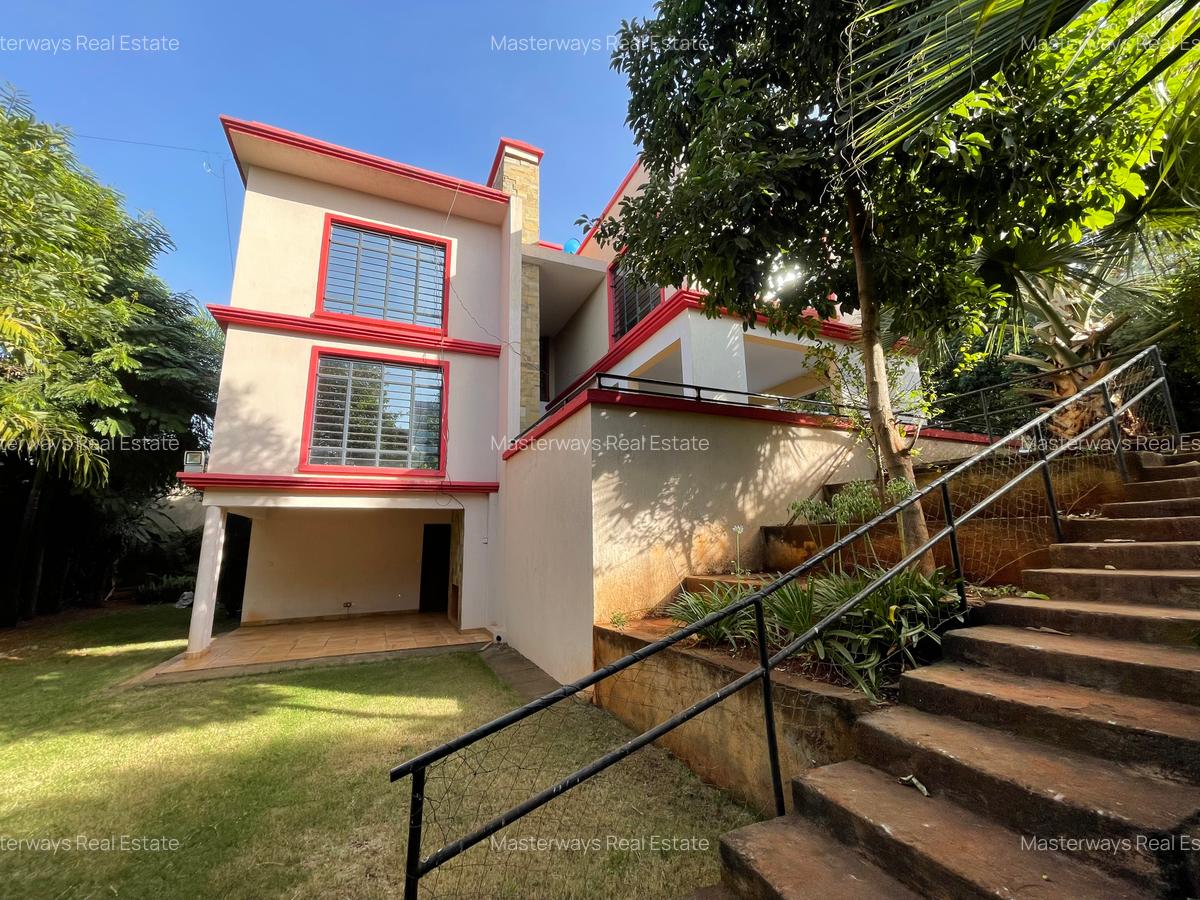 4 Bed Villa with En Suite in Runda - 12