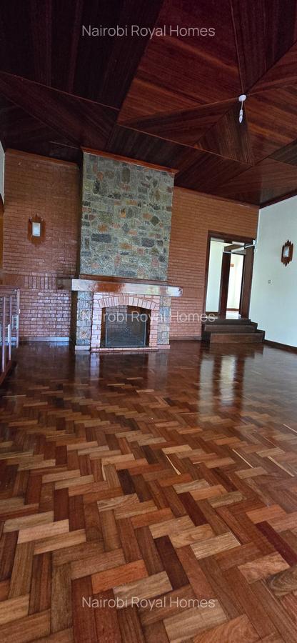 5 Bed House with En Suite at Rosslyn Road - 18