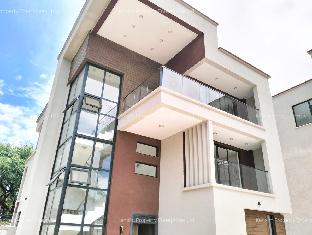 5 Bed Townhouse with En Suite in Lavington - 7