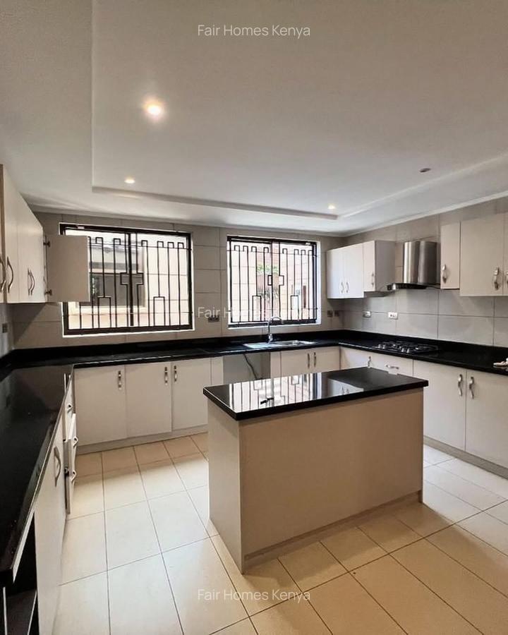 5 Bed Townhouse with En Suite at Mzima Springs - 10