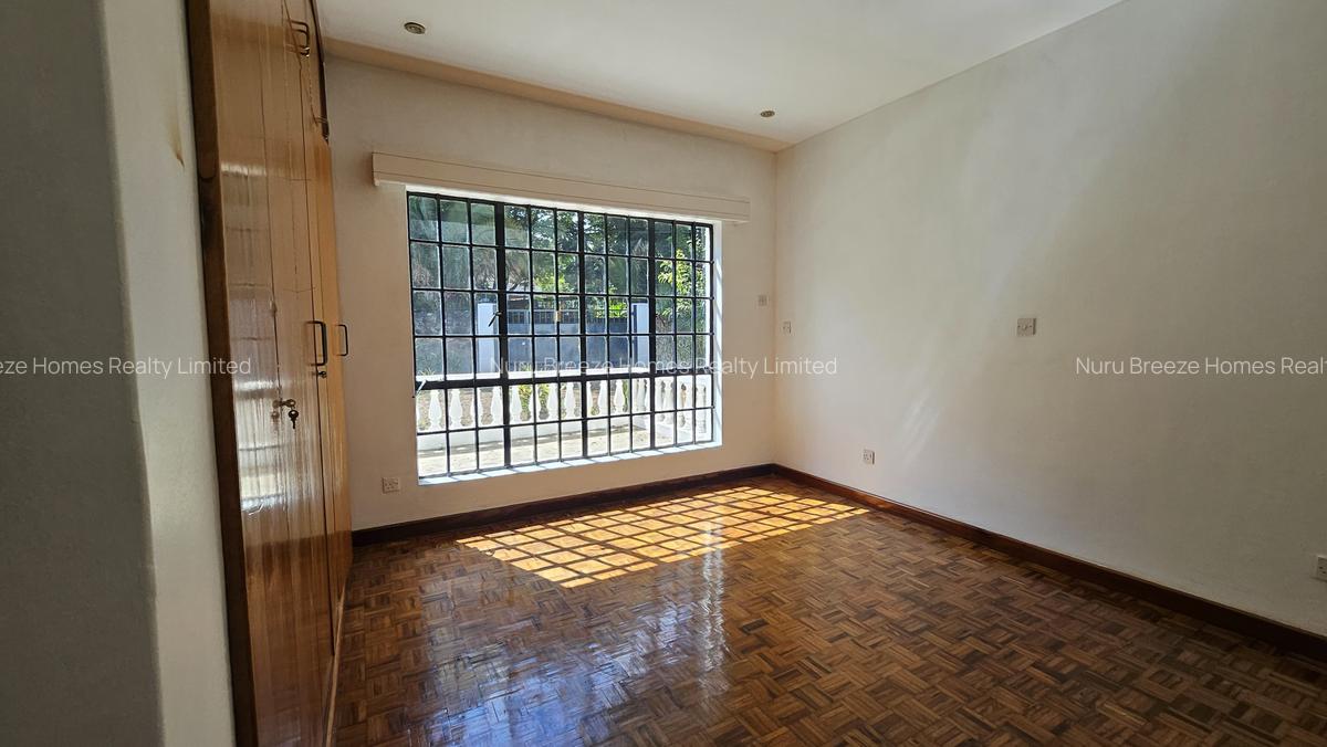 5 Bed House with En Suite in Gigiri - 18