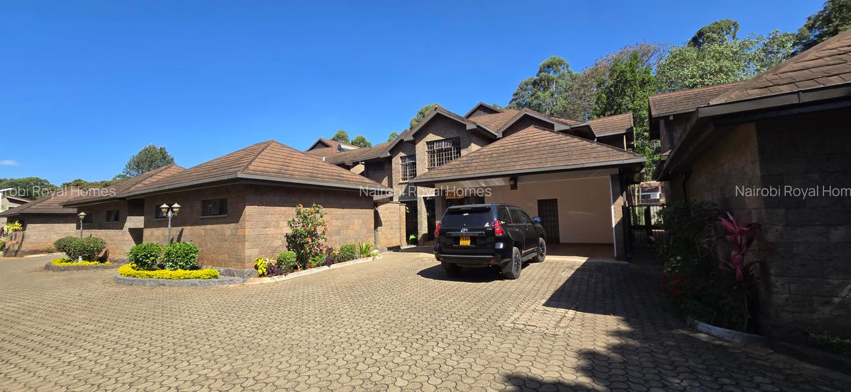 4 Bed Townhouse with En Suite at Peponi Road - 2