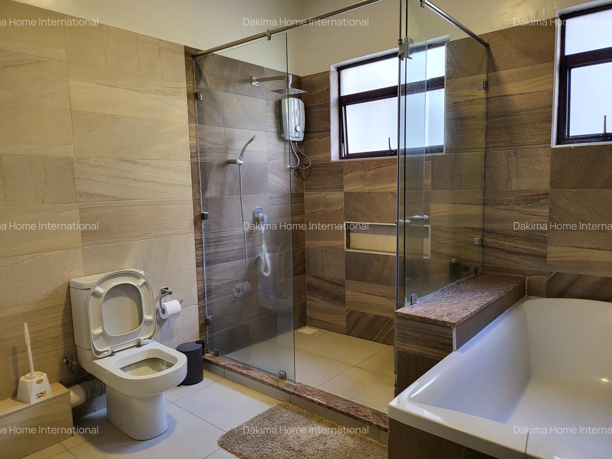 3 Bed Apartment with En Suite in General Mathenge - 13