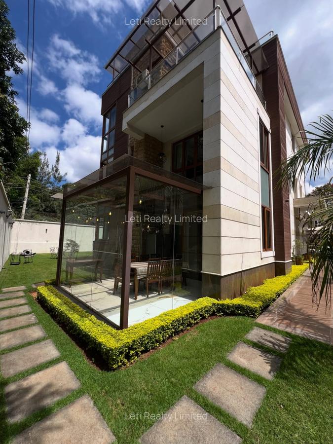 5 Bed Townhouse with En Suite in Lavington - 2