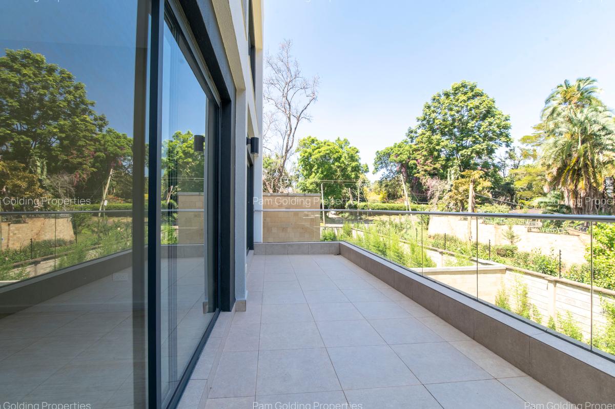 6 Bed Townhouse with En Suite at Shanzu Road - 17